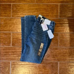 Jessica Simpson Blue Straight Leg Jeans with Subtle Fading